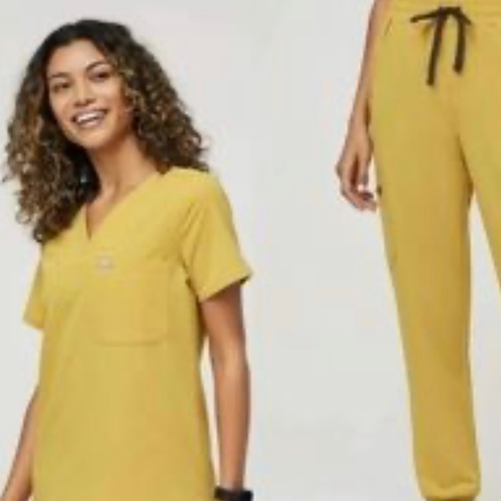 FIGS LIMITED EDITION GOLD SET size small